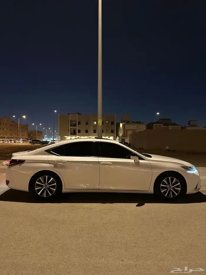 لكزس 2021 Es250 عبد الطيف جميل 6