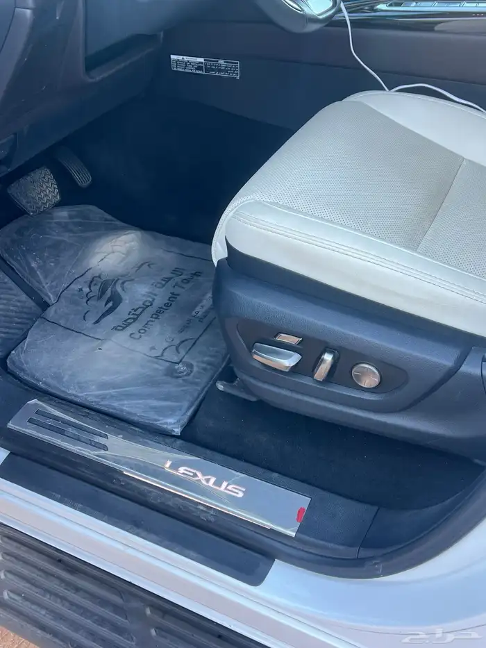 لكزز LX 600اوف وايت 2023 16