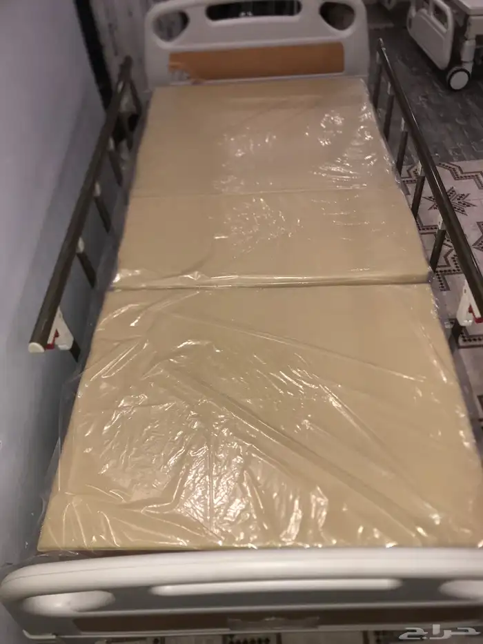 سرير طبي كهربائي سرير مستشفى كرسي كهربائي متحرك لكبار السن 4