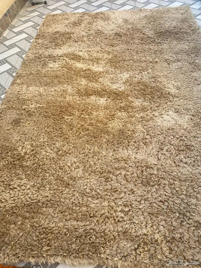 اربعة طاولات خدمه  طاوله كبيره  سجاد 5