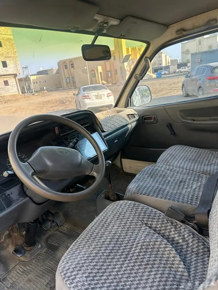 تويوتا باص هايس ديزل للبيع 3