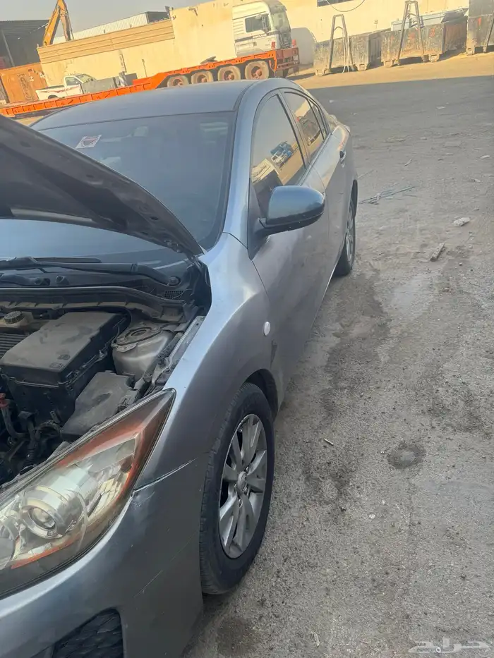 مازدا 3 موديل 2013 للبيع 4