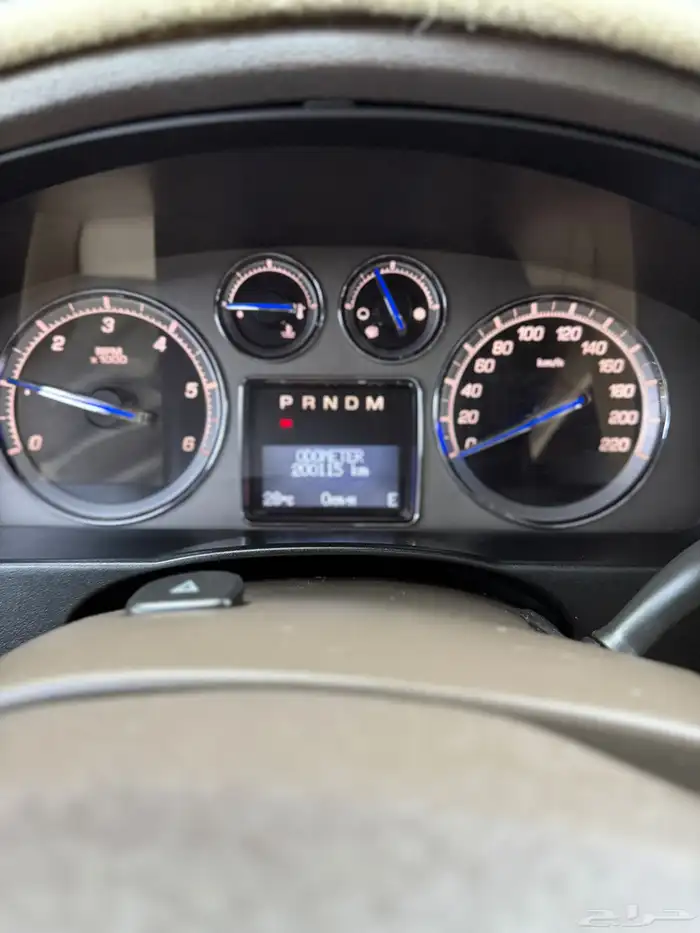 كاديلاك اسكاليدا 13