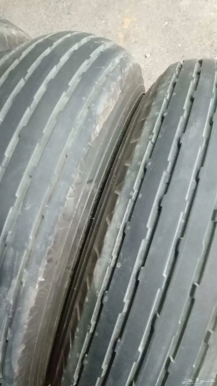 كفرات بالون 900 16ماكسس نظيفه بزرعه مع جنوط هلل 7