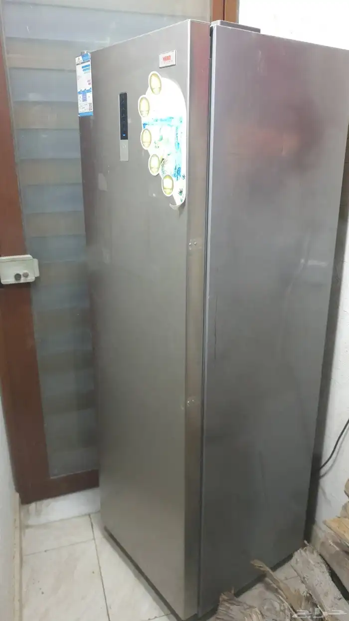 فريزر عامودي 260 لتر 0
