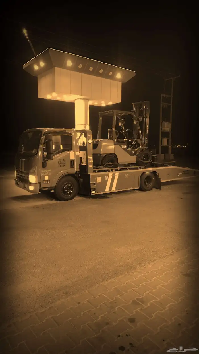 سطحة لسحب ونقل السيارات داخل الرياض وخارج الرياض الي أي أتجا 4