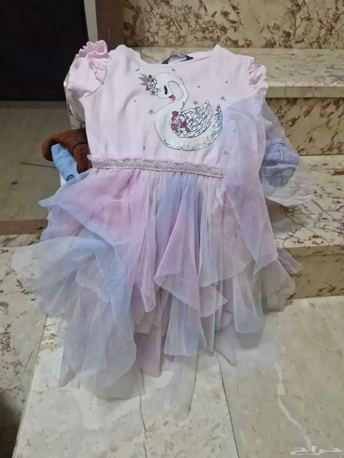 ملابس بناتي مستعمله للبيع 5