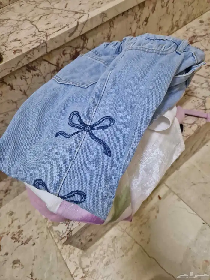 ملابس بناتي مستعمله للبيع 2