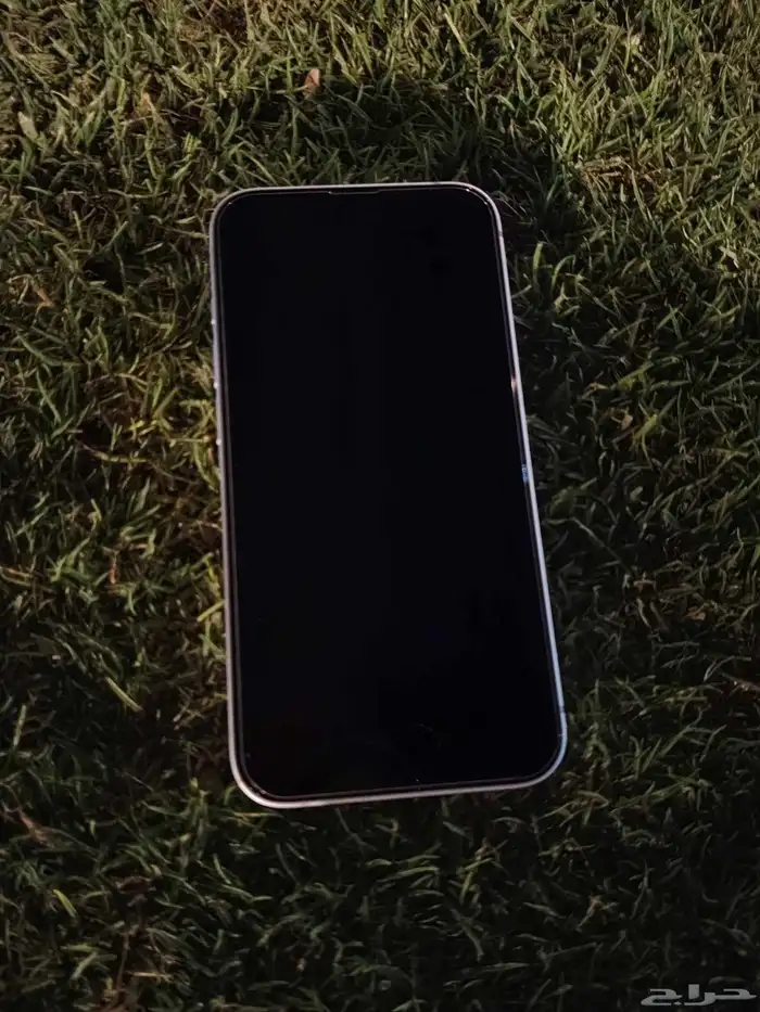 ايفون 16e شبه الجديد 2