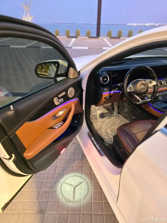 مرسيدس E-Class 6