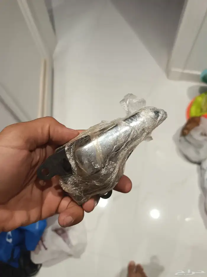 للبيع قطع لكزس GS300 2003 24