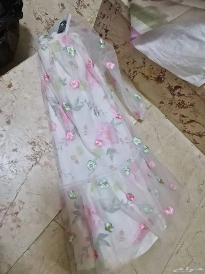 ملابس بناتي مستعمله للبيع 6