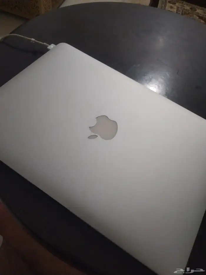 لابتوب ابل نضيف الاصدار 12.7.6 الرام 8 2