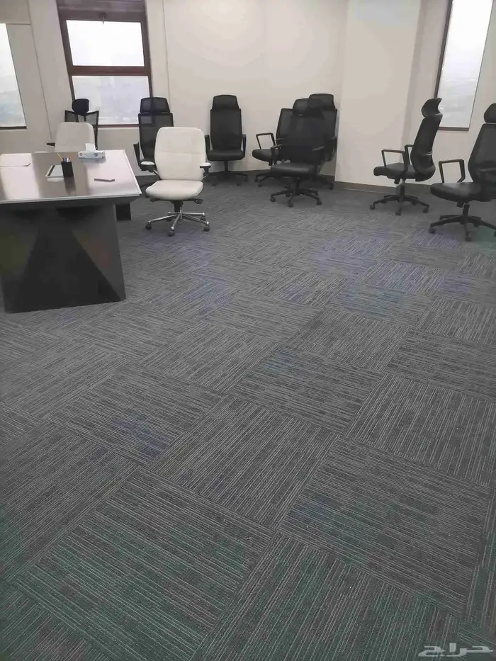 ا موجود فينيل طبي موكيت مشمع بلاستيك موكيت بلاطات عشب صناعي 9