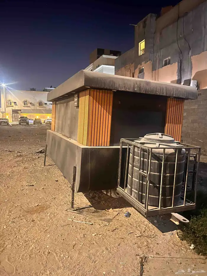 فود تراك للبيع مع اغراضه غاز واكواب وشوله غاز الصامل مانختلف 1