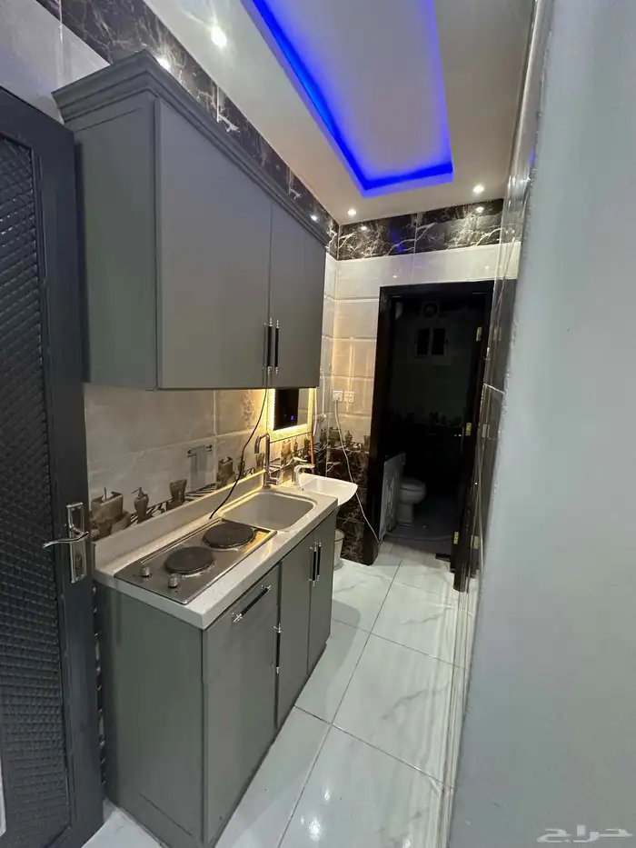 شقه موثثه شامل النت والكهرباء والماء 2