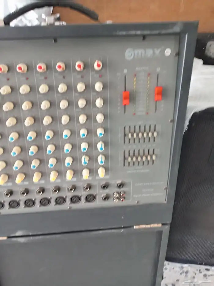 مكسر صوت وسماعات 7