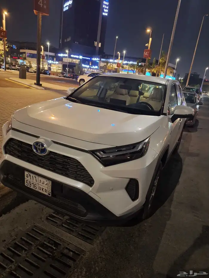 تويوتا راف فور هايبرد 2024 1