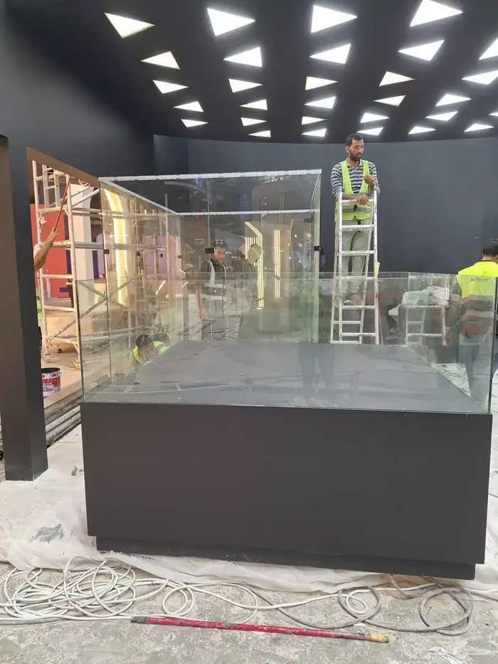 زجاج جدة زجاج سيكوريت جده زجاج دربزانن جده زجاج جدة 1