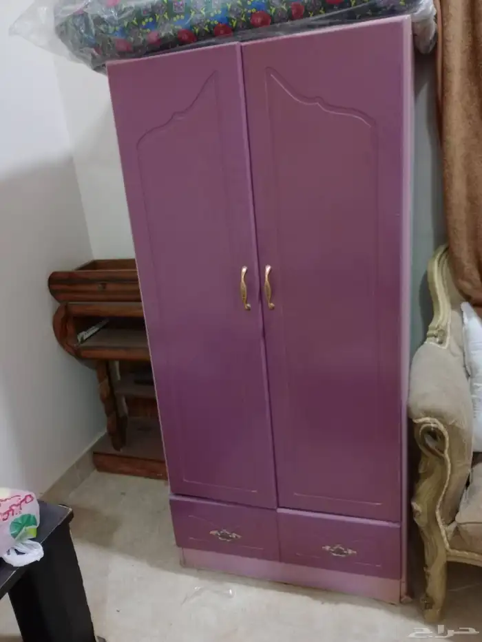 دولاب بتعليقة داخليه مستعمل مقاس 150 سم فى 70 سم ب 50 ريال 1