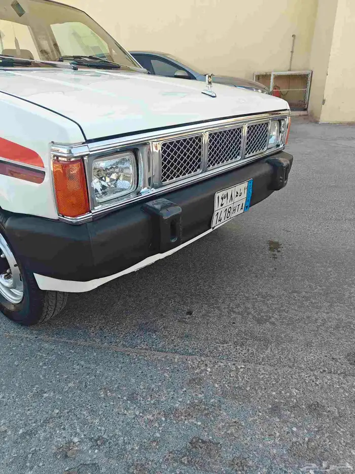 للبيع نيسان ددسن موديل 1987 مجددد غماره 1