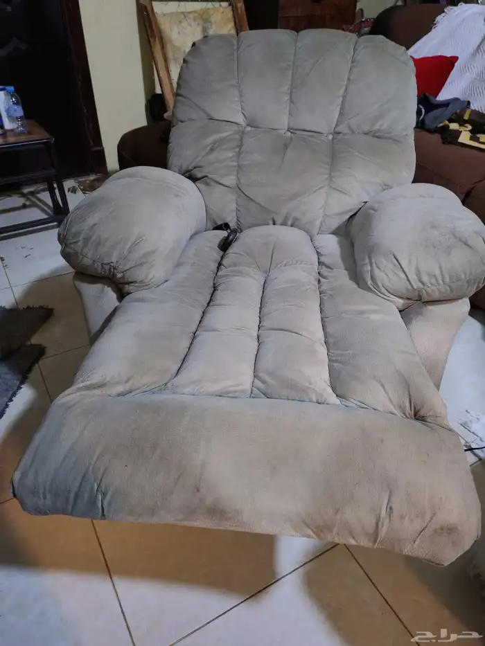 Electric American Recliner Chair Good Chair 1200 Riyal 3