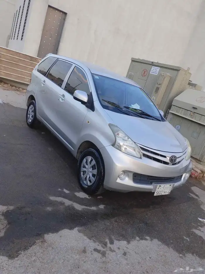 سيارة افانزا 2015 للبيع ممشي 286 مكينه وكالة شاص وكاله 4