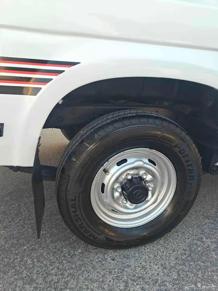 للبيع نيسان ددسن موديل 1987 مجددد غماره 6