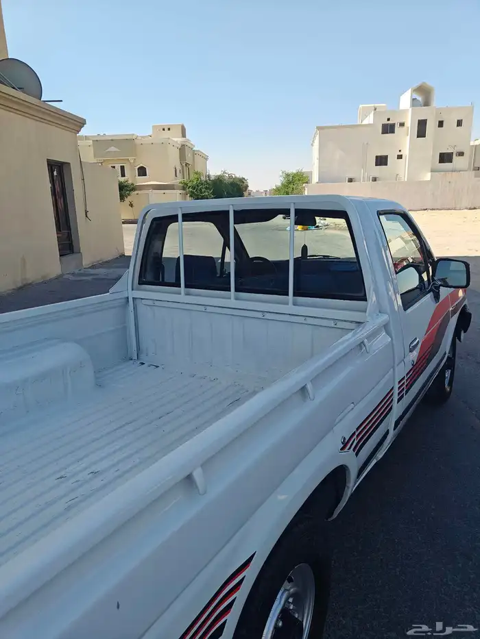 للبيع نيسان ددسن موديل 1987 مجددد غماره 8