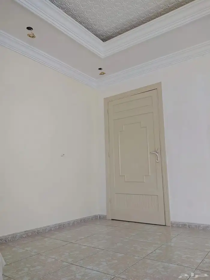 صباغ دهان الشرقيه الدمام دهانات داخليه وخارجيه ابواب خشب حد 7