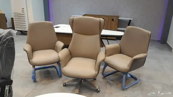 كراسي جلد 3