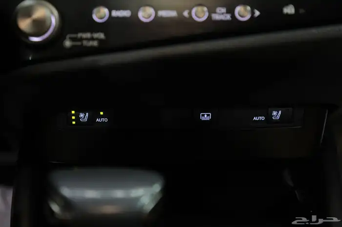 لكزس ES250 فل كامل BD2023 شبه جديد 10