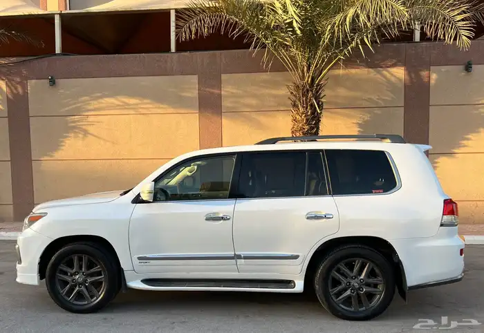 لكزس 2013 فل كامل Lx570 8