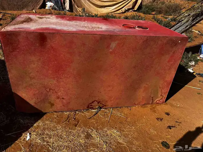 خزانات للبيع 0