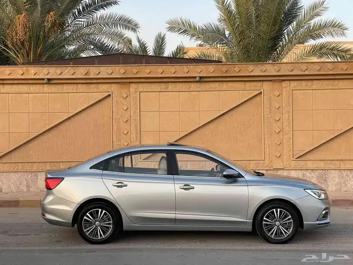 ام جي 5 - 2022 فل كامل نظيف جدا 4