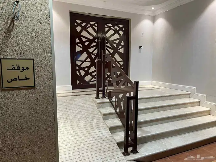 شقتين للايجار عوائل وشقه منها للعزاب 1