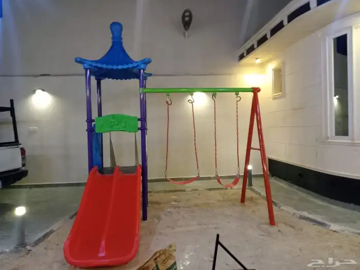 مراجيح جدارية طاولات وكراسي 21