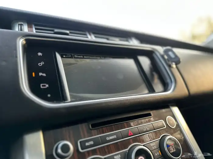 رنج روفر فوج 2016 (( بحالة ممتازة )) 32