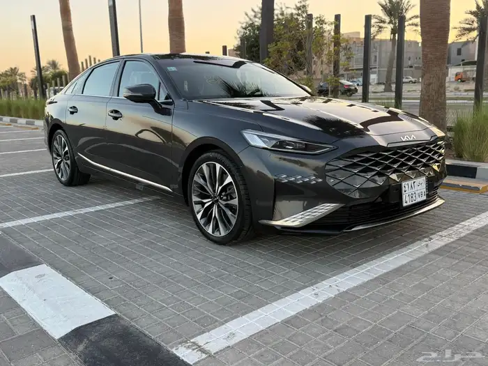 كيا k8 2023 سته سلندر ماشي 37 الف 0