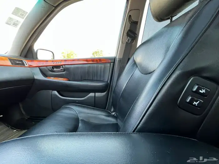 للبيع لكزس 2001 8