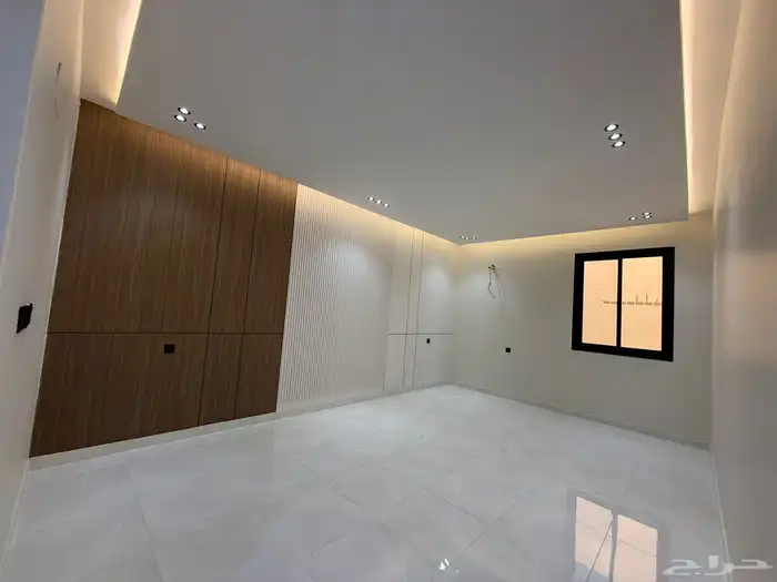 فله روف ارضي حي الريان موقع مميز وتشطيب فخم 0