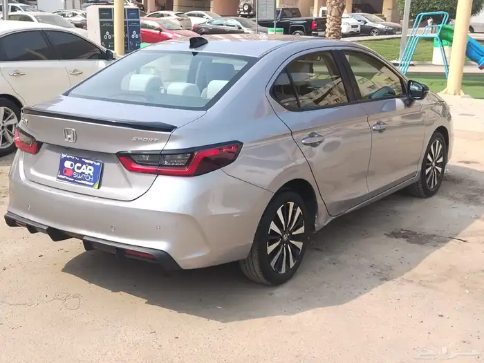 هوندا سيتي ال اكس سبورت 2024 3