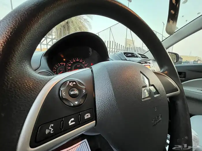 متسوبيشي اتراج 2021 ( بحالة الوكالة ) 32