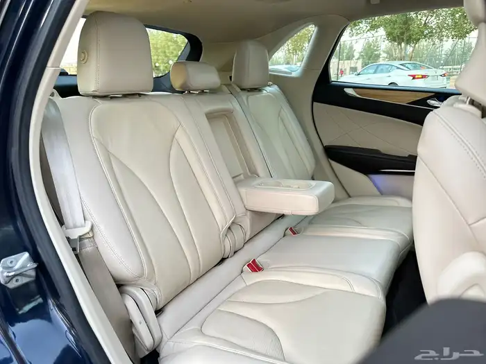 لنكولن MKC 2015 ( بحالة الوكالة ) 42