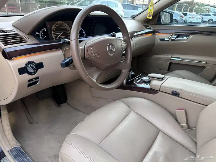 مرسيديس بانوراما 8