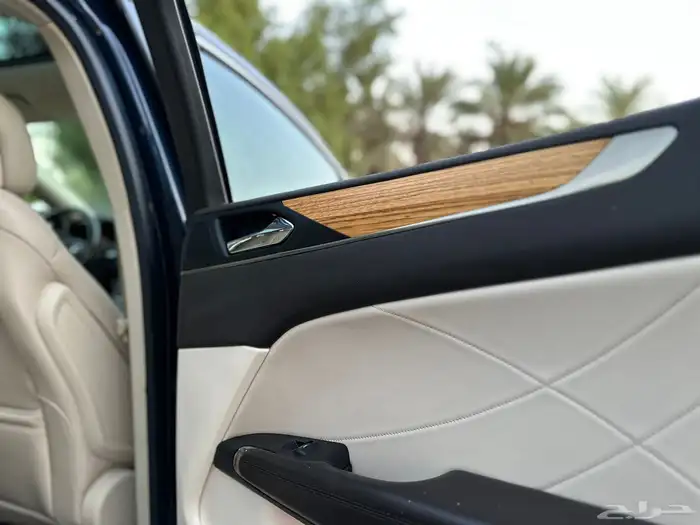 لنكولن MKC 2015 ( بحالة الوكالة ) 45