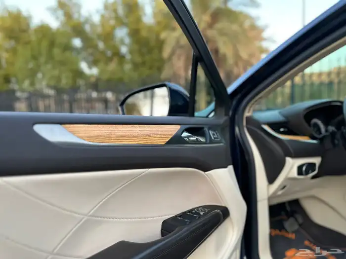 لنكولن MKC 2015 ( بحالة الوكالة ) 24