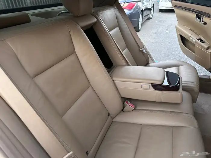 مرسيديس بانوراما 9