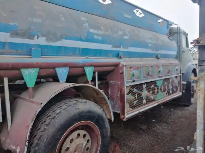 للبيع وايت عايدي مريسدس بوز اساس الموديل 86 (نقل خاص) 0