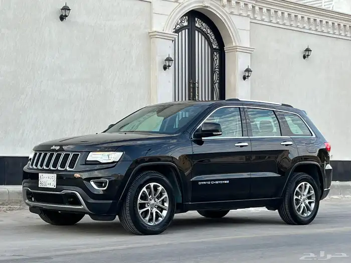 جراند شيروكي ليمتد 2015 (( بحالة ممتازة )) 5